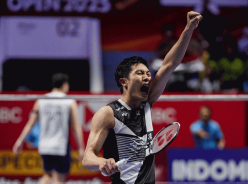Chou Tien-chen thắng sốc tân số 1 thế giới, lọt chung kết Indonesia Open 2025