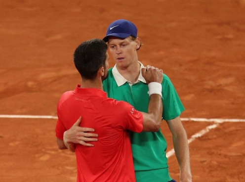 Djokovic từng giúp Sinner thăng tiến trong sự nghiệp như thế nào?