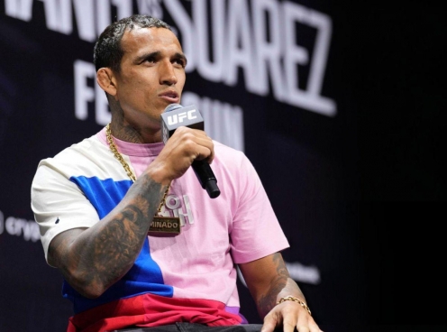 Charles Oliveira đặt dấu hỏi về khát khao của Ilia Topuria trước thềm UFC 317