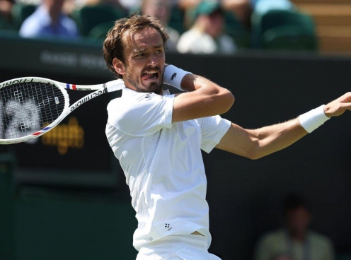 Wimbledon 2025: Các hạt giống 'rụng như sung'