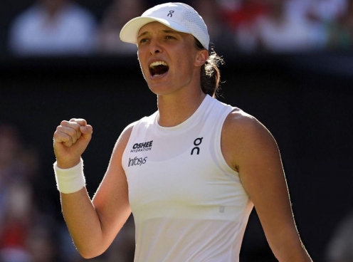 Swiatek gây bất ngờ khi tiết lộ bí quyết thăng hoa ở Wimbledon 2025