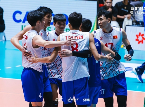 Bóng chuyền nam Việt Nam lên ngôi á quân chặng 2 SEA V.League 2025