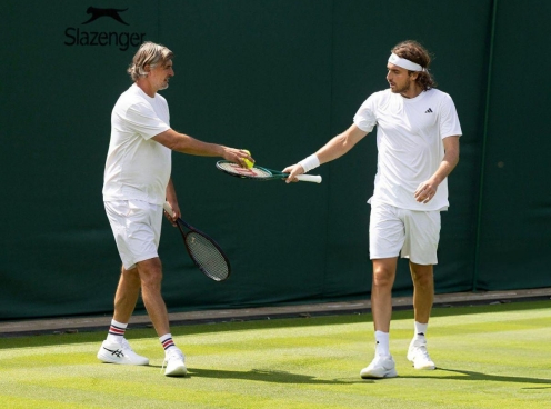 Tsitsipas sa thải thầy cũ Djokovic sau khi bị chê thẳng mặt