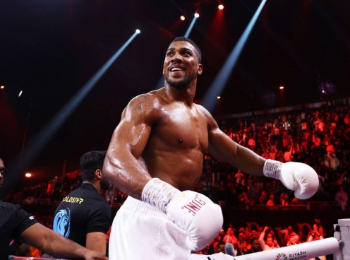 Anthony Joshua được đồn đoán so găng với nhà vô địch Olympic