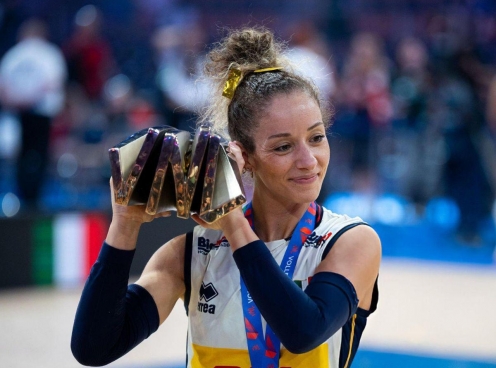 Giành danh hiệu MVP, libero tuyển Ý đi vào lịch sử bóng chuyền nữ VNL