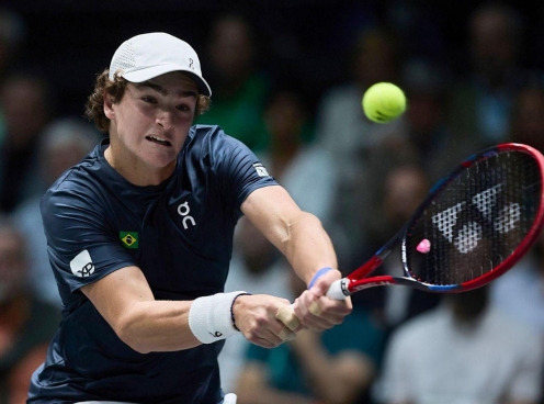 Sao trẻ số 1 tennis thế giới dừng bước khó tin trận ra quân Rogers Cup 2025