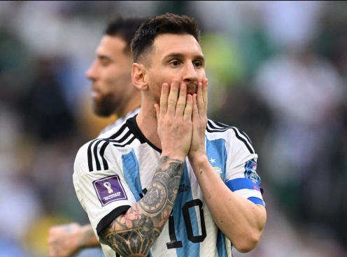 Messi đối phó với 'cơn ác mộng' lớn bậc nhất Vòng loại World Cup 2026