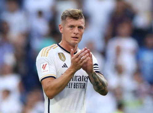 Toni Kroos trở lại sân cỏ