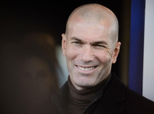 Bỏ qua Bayern, HLV Zidane sẽ tiếp quản bến đỗ hùng mạnh Ngoại hạng Anh?