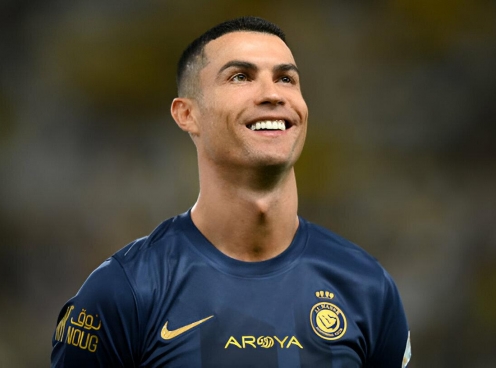 Ronaldo trở lại, Al Nassr giành chiến thắng nghẹt thở