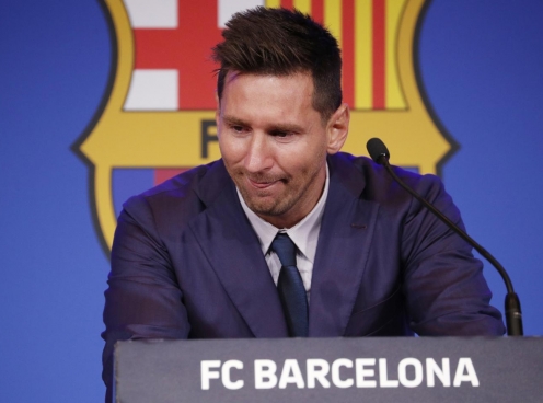 Messi vẫn bị Barca nợ lương?