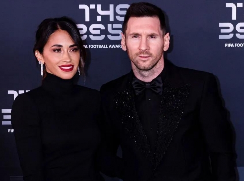 Messi lập hat-trick, vợ đẹp ngay lập tức phản ứng trên mạng