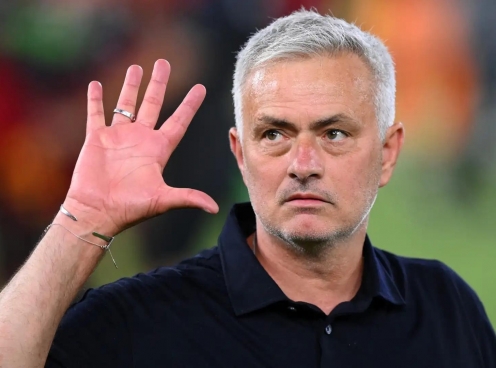 HLV Jose Mourinho lên kế hoạch tái xuất Ngoại hạng Anh