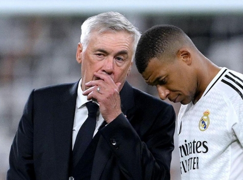 HLV Ancelotti lên tiếng về sự bất an của Mbappe khi đá phạt đền