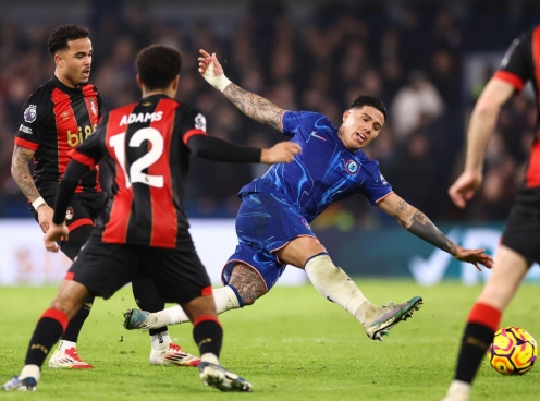 Chelsea thi đấu bạc nhược, thoát thua phút cuối ngay tại Stamford Bridge