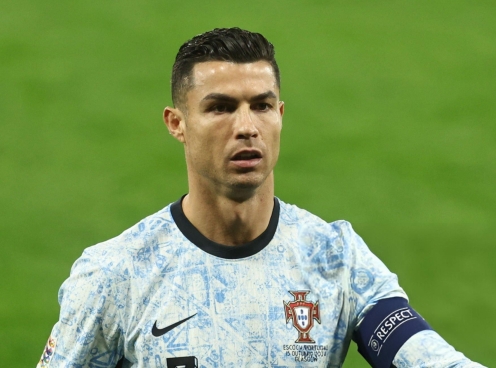 Nhìn lại Ronaldo trong năm 2024: Vui buồn lẫn lộn!