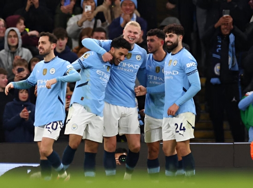 Haaland chói sáng, Man City ngược dòng cảm xúc trước Chelsea