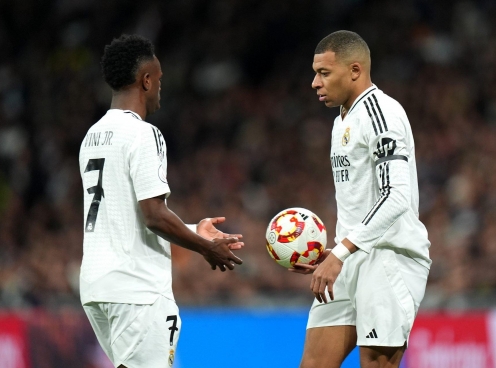 Real Madrid 'mất ăn mất ngủ' vì Vinicius và Mbappe