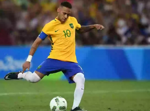 FIFA cấm kỹ thuật đá phạt đền thiên tài của Neymar