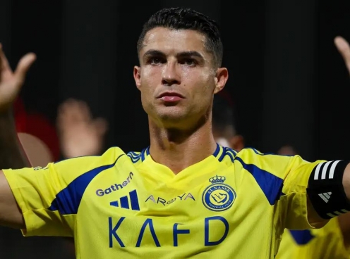 Không phải Barca, Ronaldo từ chối đổi áo với cái tên bất ngờ