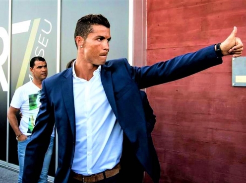Rời Ả Rập, Ronaldo có thể gia nhập bến đỗ không ai ngờ đến