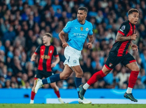 Man City thắng Bournemouth trong trận cầu 2 thẻ đỏ