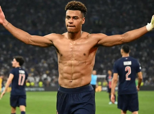 Desire Doue phá vỡ kỷ lục Champions League, sánh ngang Ronaldo