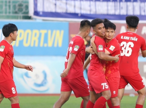 Đánh bại Khánh Hòa, PVF CAND làm nóng cuộc đua giành vé play-off thăng hạng