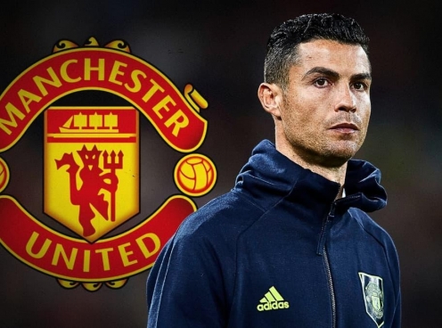Sau tất cả, MU đã nghe theo lời chỉ trích của Ronaldo