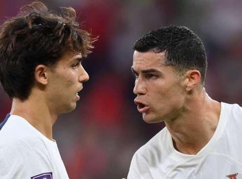 Ronaldo bất ngờ 'dằn mặt' đàn em Joao Felix tại Al Nassr