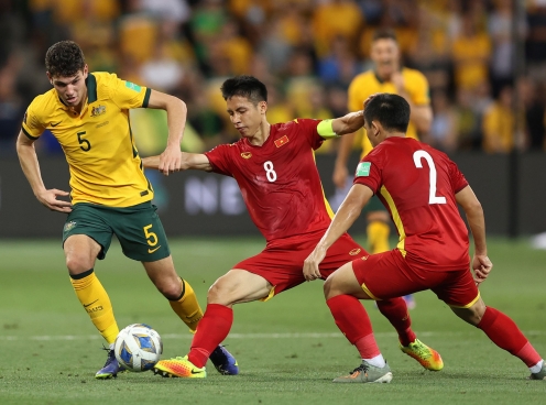 Việt Nam 0-4 Úc: Thua nhưng là bộ mặt tích cực