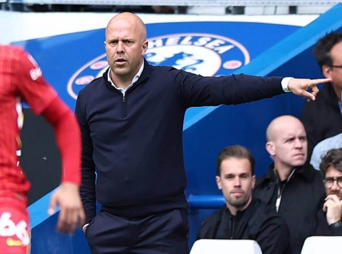Thua trước Maresca, Slot khen mà như chê Chelsea
