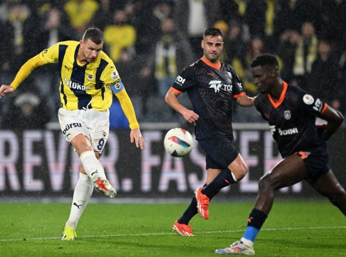 Nhận định Basaksehir vs Fenerbahce: Níu giữ hi vọng