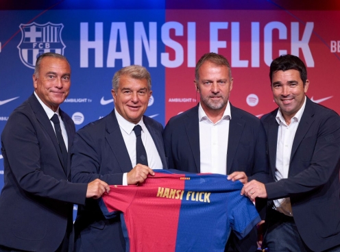 Vô địch cùng Barca, Hansi Flick xúc tiến gia hạn hợp đồng