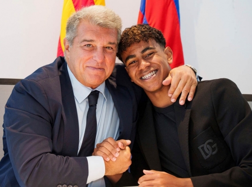 Chủ tịch Barca có động thái với Lamine Yamal