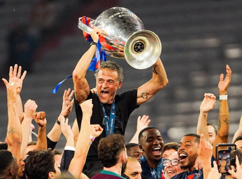 Cú ăn ba siêu vĩ đại của Luis Enrique