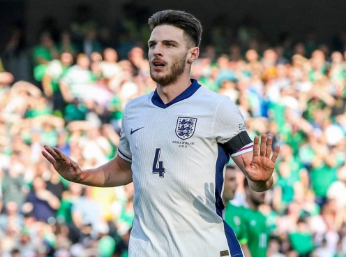 Tuchel giải thích lý do loại bỏ Declan Rice