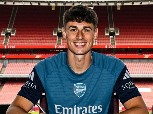 Thủ môn đắt giá nhất thế giới đặt tham vọng lớn khi đầu quân cho Arsenal