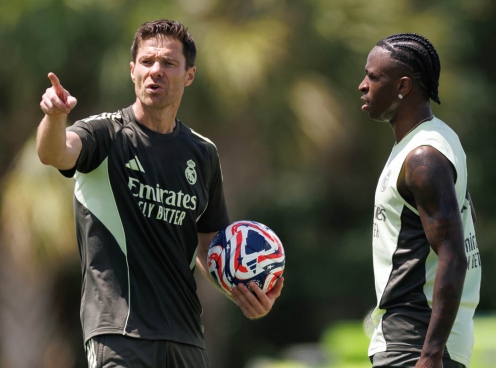 Vinicius bất mãn với tân HLV Xabi Alonso