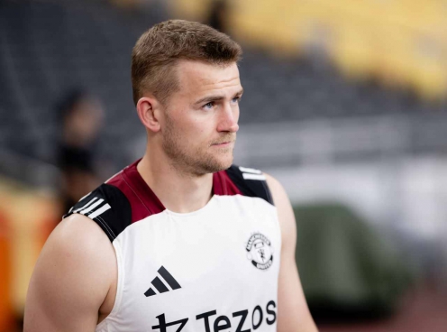 De Ligt tiết lộ sự thật đáng mừng về MU