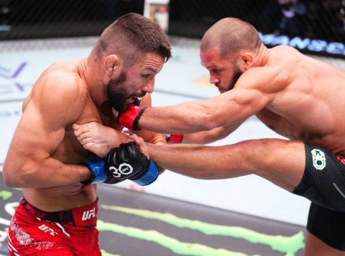 Rafael Fiziev 'tự hủy', Mateusz Gamrot dễ dàng có chiến thắng tại UFC Vegas 79