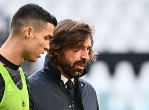 Thầy Ronaldo nhận tối hậu thư từ Juventus