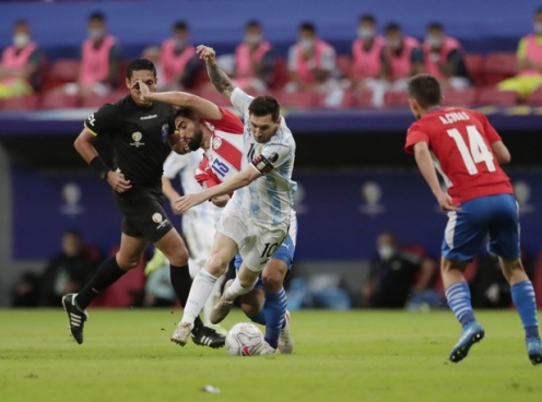 Argentina đòi lại ngôi đầu tại Copa America 2021