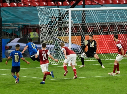 Video bàn thắng Italia 2-1 Áo: Đỉnh cao thay người