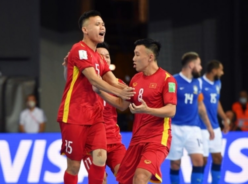 ĐT Việt Nam có trận đấu đáng khen trước Brazil