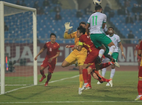 HLV Ả Rập Xê Út liên tục nhắc lại '2 từ' sau trận thắng Việt Nam