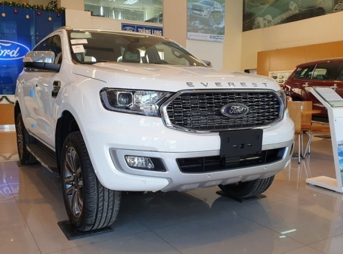 Ford Everest tung ưu đãi tháng 6/2022: Liệu có phải 'dọn kho' chờ thế hệ mới?