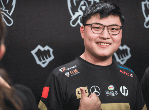 Riot Games ra mắt phim tài liệu về Uzi
