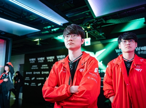 Thắng KT nhưng Faker vẫn không hài lòng về một điều