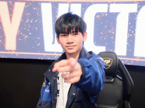 CFO HongQ: 'Faker có một loại thần thái đặc biệt'